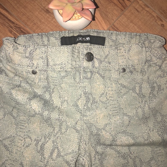 2 for $10! NWOT Joe’s Jeans Snakeskin print - Picture 4 of 5